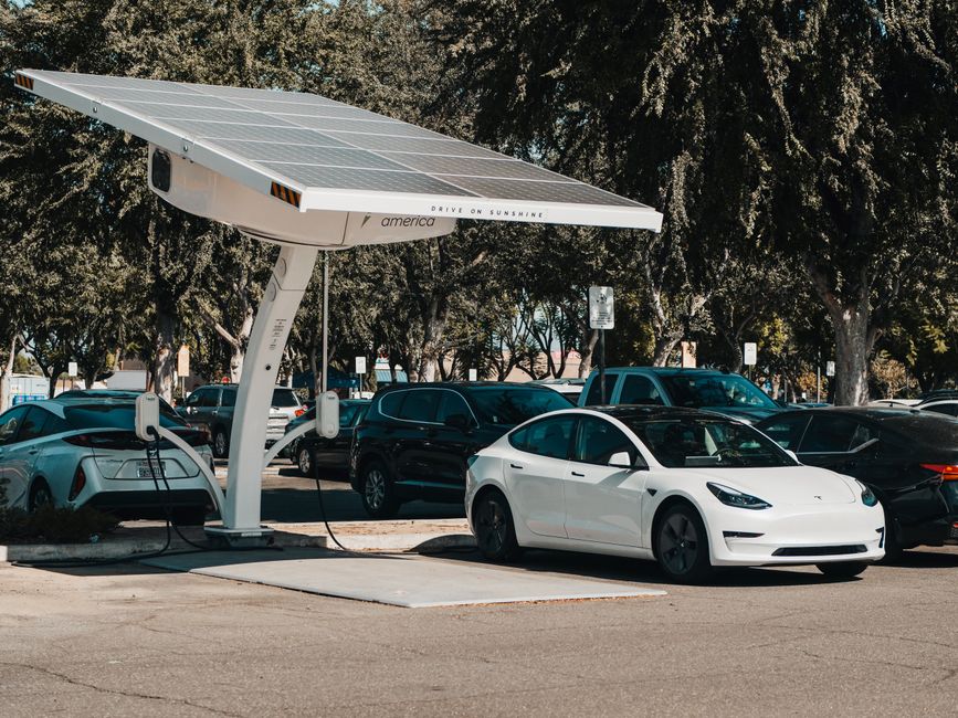 Tesla Model 3, 2022 — po popravilu